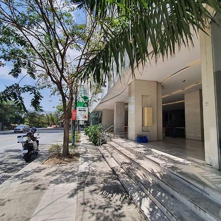 Bgc Taguig Cozy 2 Bedroom Loft, With Stunning Bgc Skyline View! Manila Zewnętrze zdjęcie