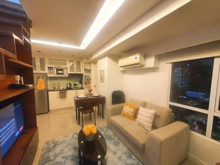 Bgc Taguig Cozy 2 Bedroom Loft, With Stunning Bgc Skyline View! Manila Zewnętrze zdjęcie